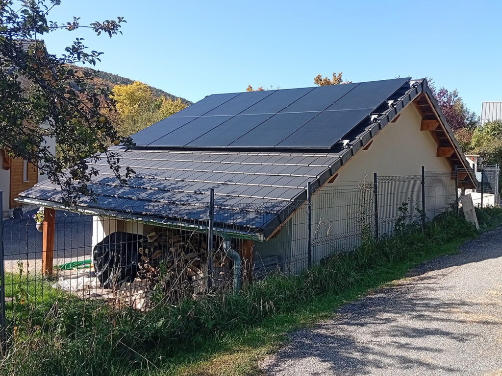 Installation solaire photovoltaïques en autoconsommation raccordée au réseau